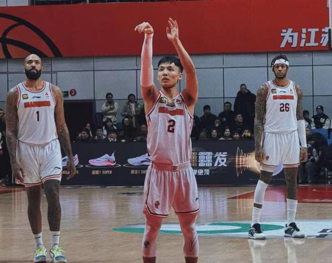三巨头无疑一奇兵突然的爆发成最大的助力不